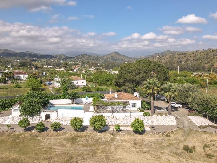 Image No.41-3 Bed Villa / Detached for sale