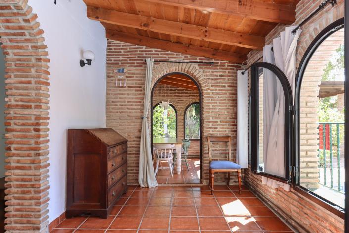 Image No.20-7 Bed Villa / Detached for sale