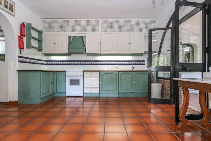 Image No.25-7 Bed Villa / Detached for sale