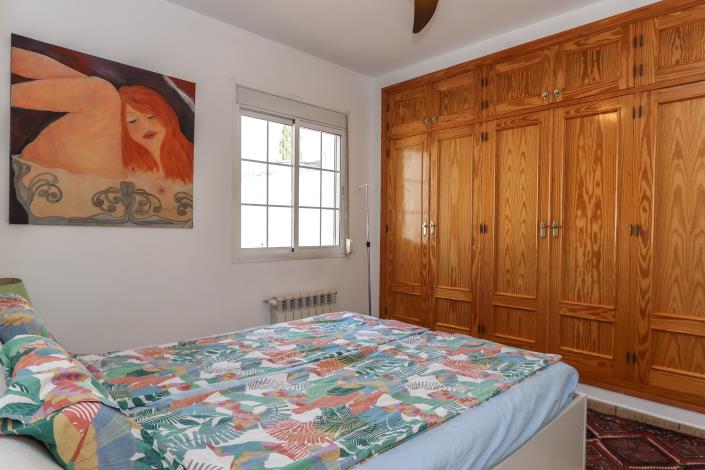 Image No.19-3 Bed Villa / Detached for sale