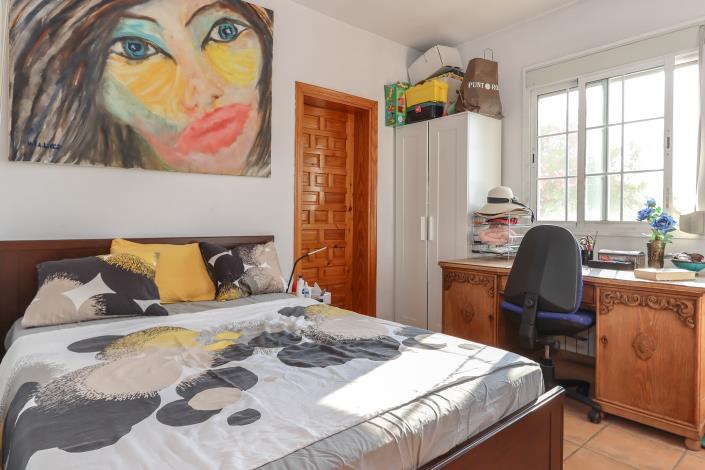 Image No.21-3 Bed Villa / Detached for sale