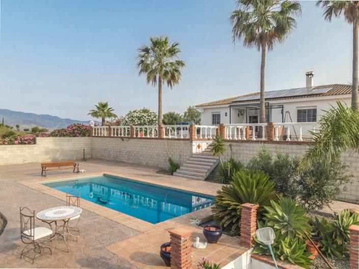 Image No.2-3 Bed Villa / Detached for sale