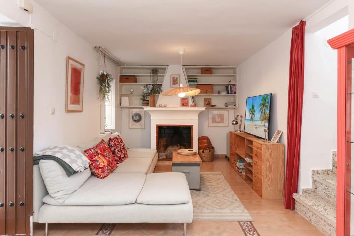 Image No.9-5 Bed Townhouse for sale