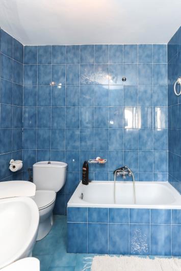 Image No.30-5 Bed Townhouse for sale