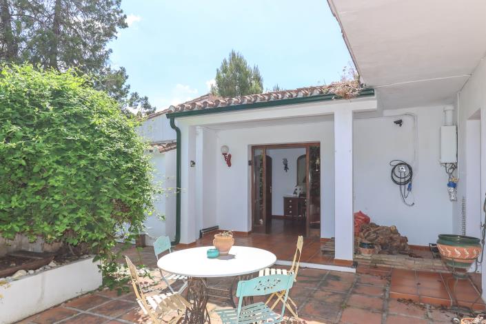 Image No.17-7 Bed Villa / Detached for sale