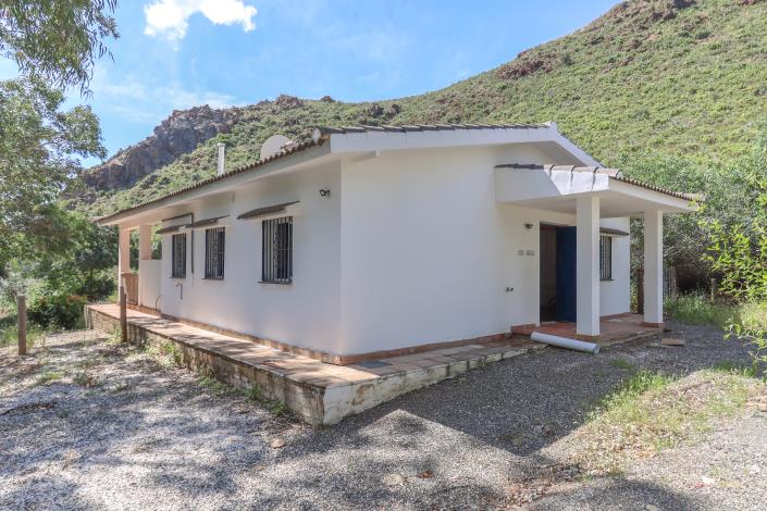 Image No.40-7 Bed Villa / Detached for sale