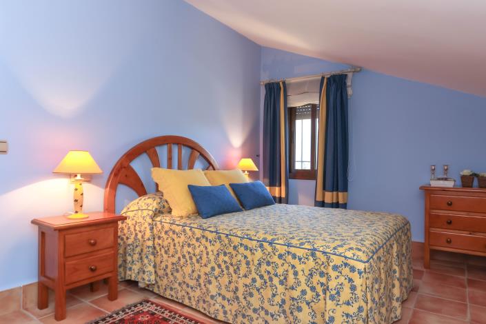 Image No.22-4 Bed Villa / Detached for sale