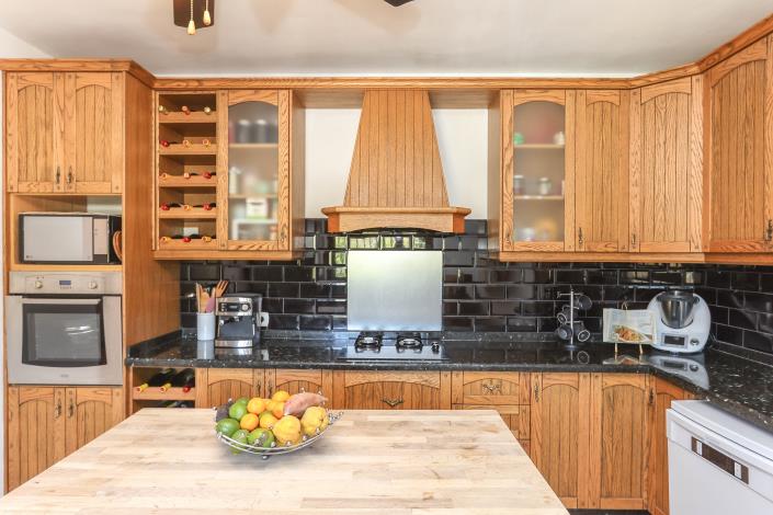 Image No.6-4 Bed Villa / Detached for sale