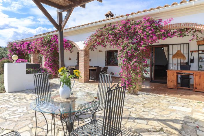 Image No.34-4 Bed Villa / Detached for sale