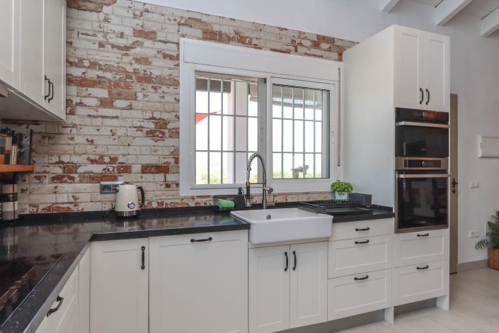 Image No.19-2 Bed Villa / Detached for sale