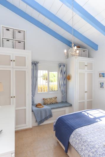 Image No.28-2 Bed Villa / Detached for sale