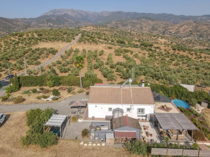 Image No.38-2 Bed Villa / Detached for sale