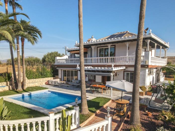 Image No.48-6 Bed Villa / Detached for sale