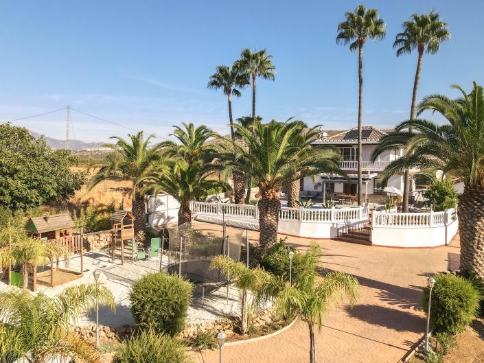 Image No.51-6 Bed Villa / Detached for sale