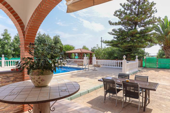 Image No.6-5 Bed Villa / Detached for sale