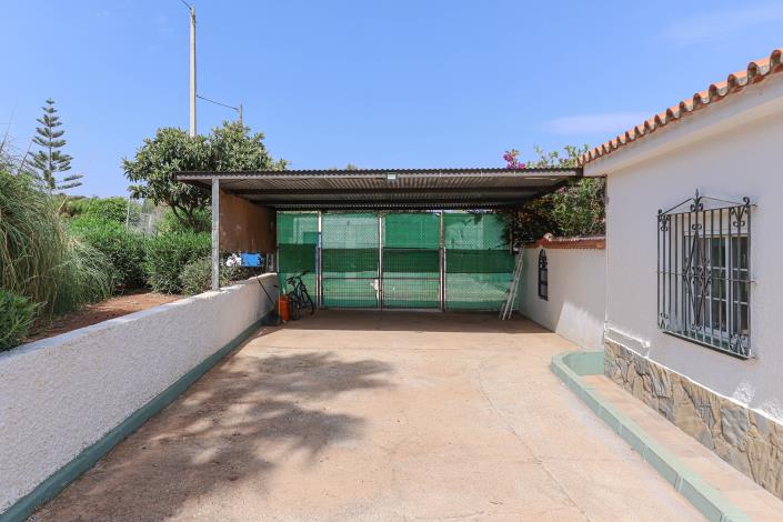 Image No.52-5 Bed Villa / Detached for sale
