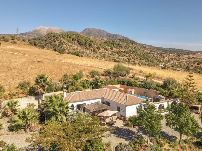 Image No.39-3 Bed Villa / Detached for sale