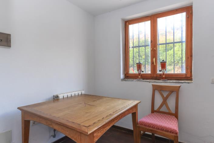 Image No.15-2 Bed Villa / Detached for sale