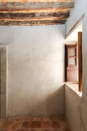 Image No.26-7 Bed Hotel for sale