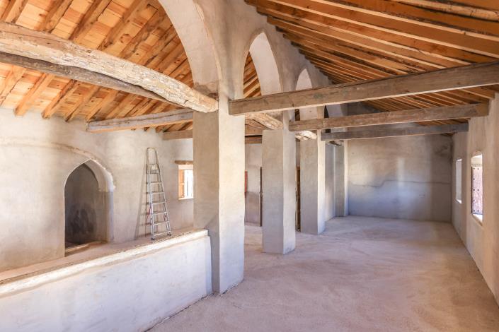 Image No.41-7 Bed Hotel for sale