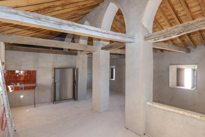 Image No.45-7 Bed Hotel for sale