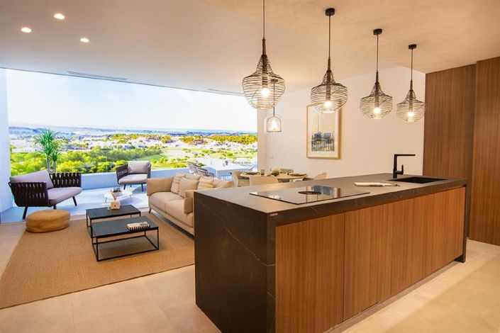 Image No.3-4 Bed Apartment for sale