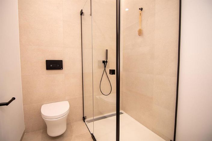 Image No.11-4 Bed Apartment for sale