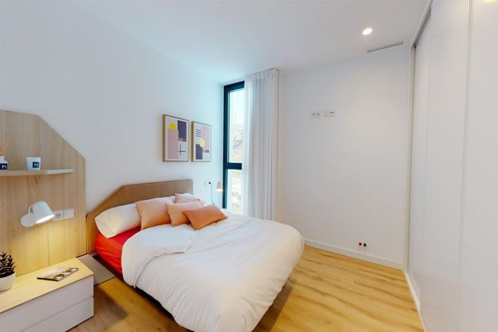 Image No.17-2 Bed Apartment for sale