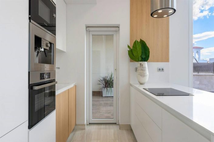 Image No.5-3 Bed Villa for sale