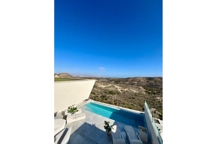 Image No.31-5 Bed Villa for sale