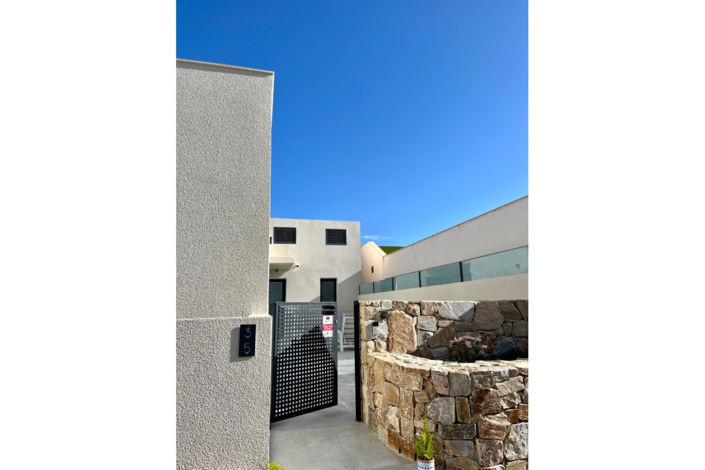 Image No.32-5 Bed Villa for sale