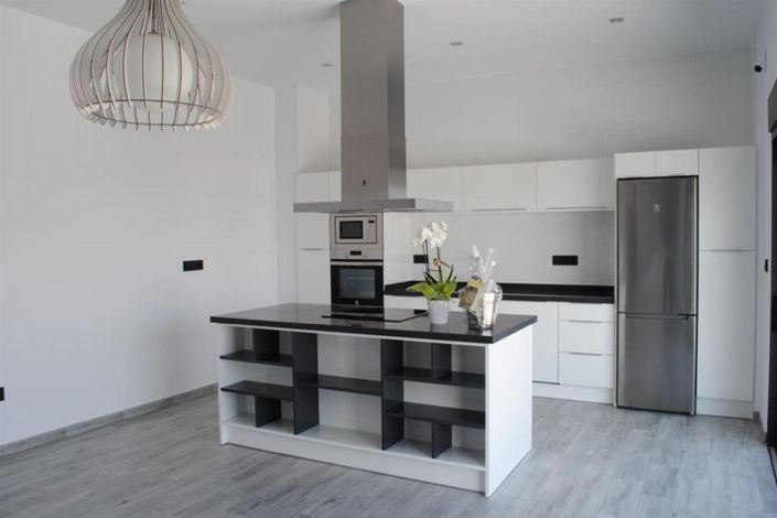 Image No.2-2 Bed Villa for sale