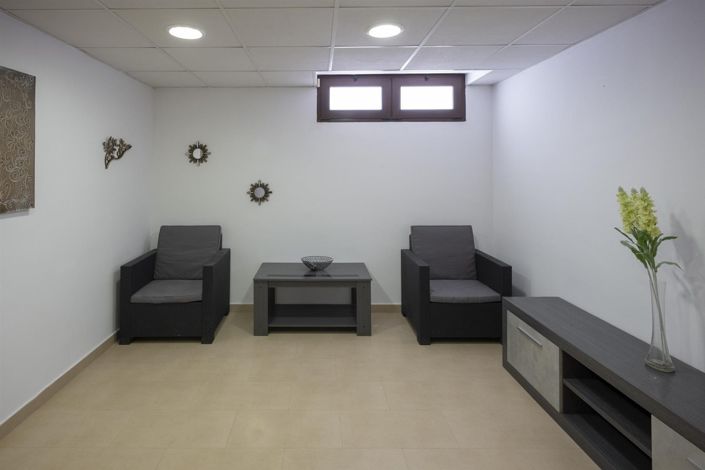 Image No.48-4 Bed Villa for sale