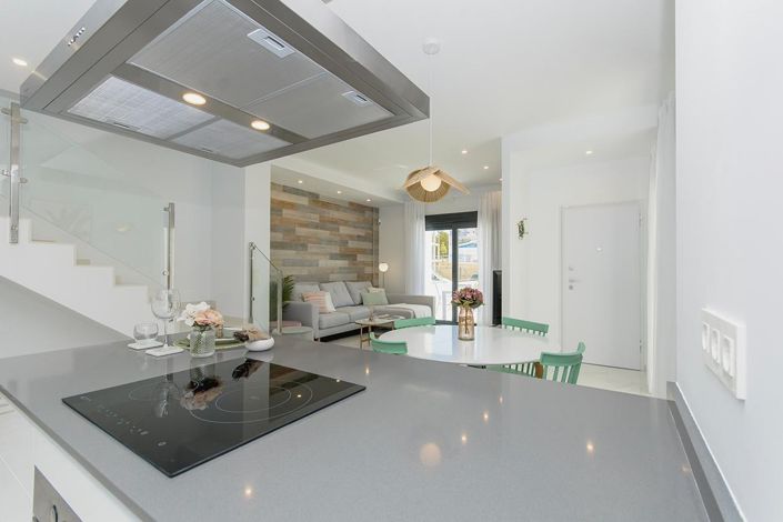 Image No.12-3 Bed Villa for sale