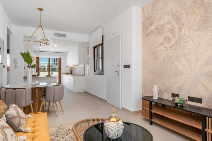 Image No.5-2 Bed Apartment for sale