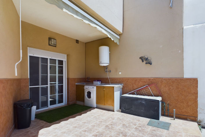 Image No.29-3 Bed Villa for sale