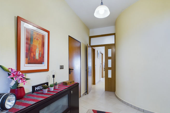 Image No.7-3 Bed Villa for sale