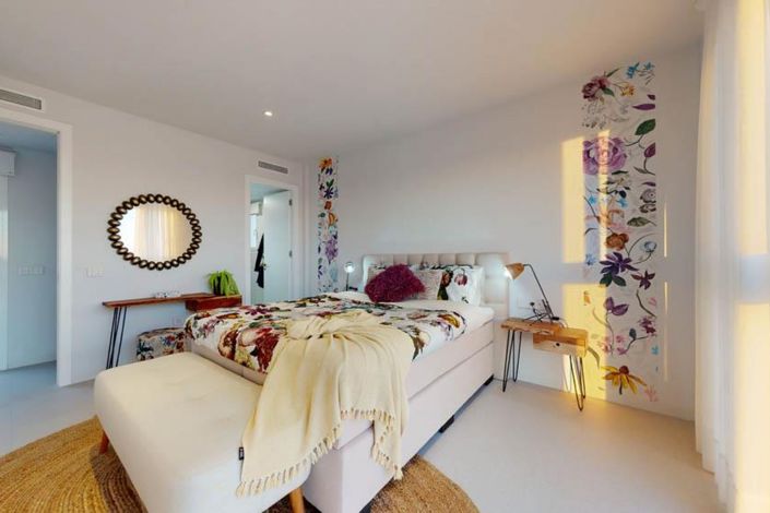 Image No.11-3 Bed Villa for sale