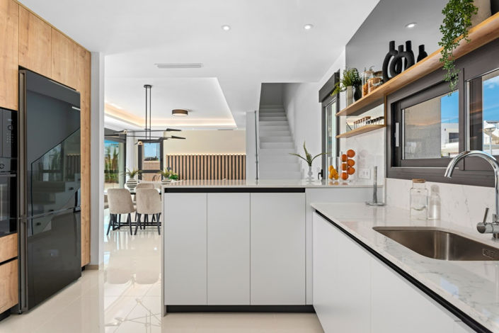 Image No.10-3 Bed Villa for sale