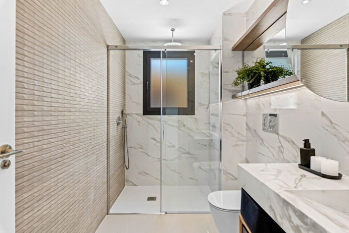 Image No.24-3 Bed Villa for sale