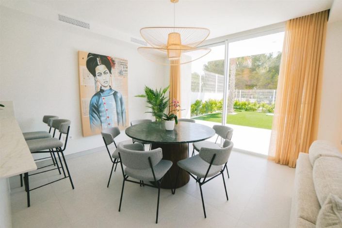 Image No.6-3 Bed Villa for sale