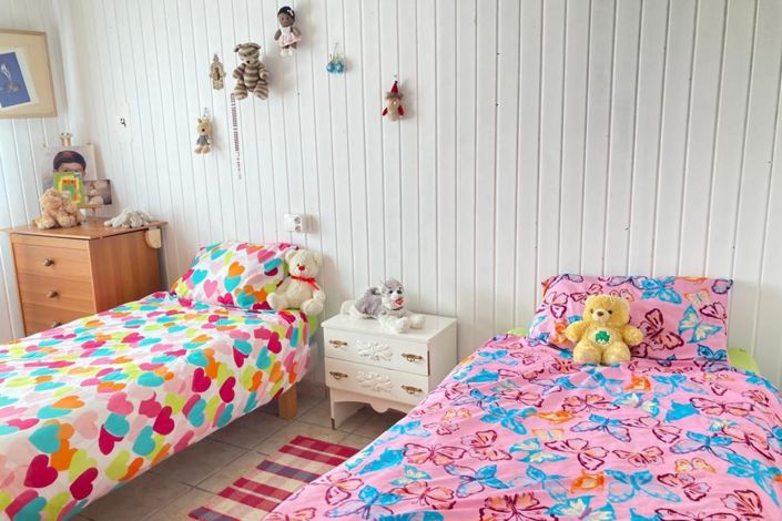 Image No.16-6 Bed Townhouse for sale