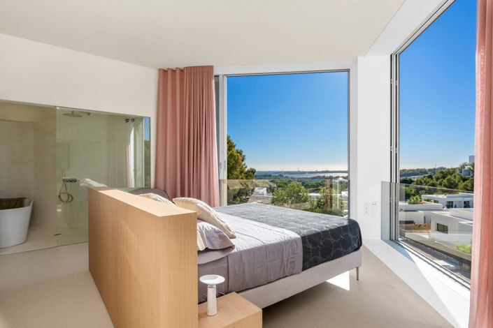 Image No.5-3 Bed Villa for sale