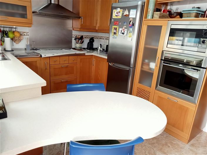 Image No.3-4 Bed Townhouse for sale