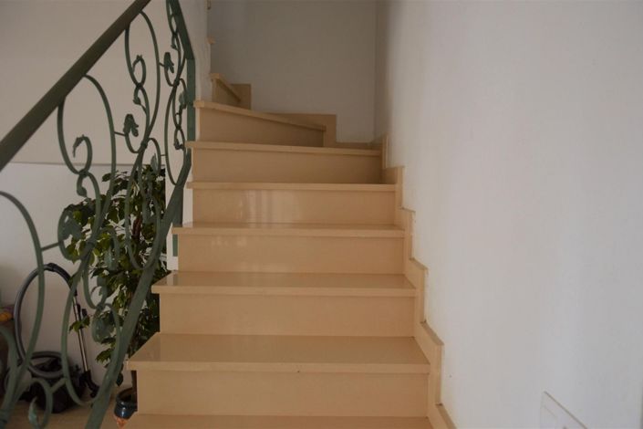 Image No.14-2 Bed Townhouse for sale