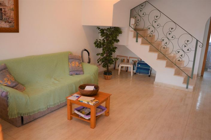 Image No.2-2 Bed Townhouse for sale