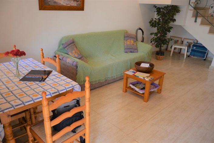 Image No.7-2 Bed Townhouse for sale