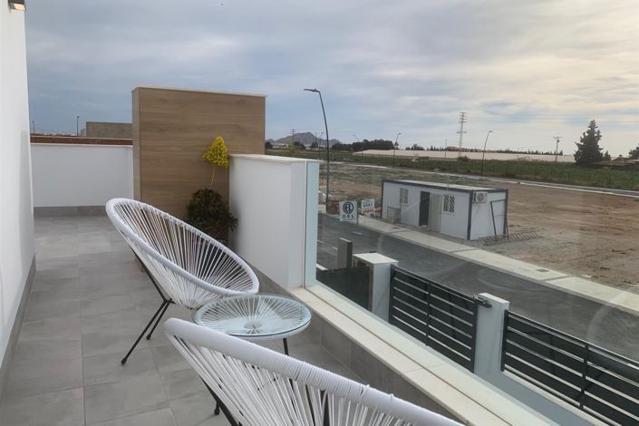 Image No.12-3 Bed Villa for sale