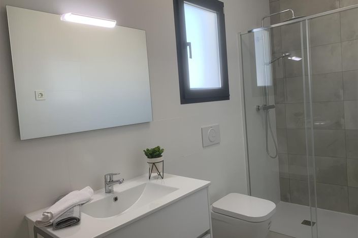 Image No.7-3 Bed Villa for sale