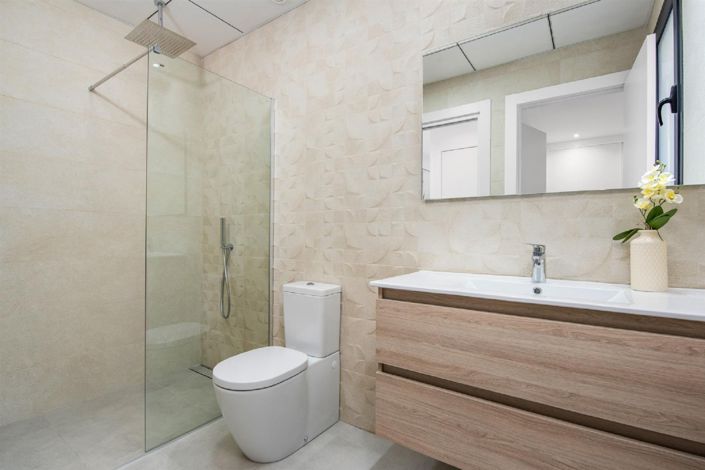 Image No.3-3 Bed Villa for sale